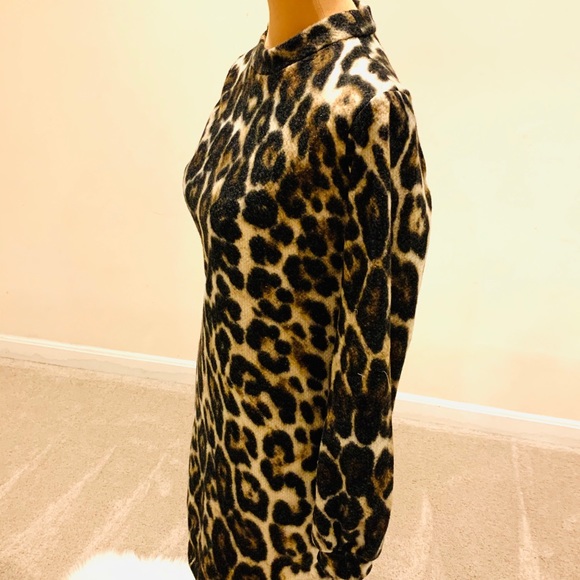 SOLD OUT! Leopard Print Bodycon Dress - Picture 6 of 7